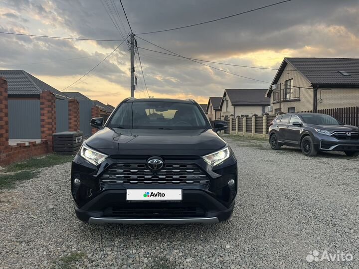 Toyota RAV4 2.5 AT, 2020, 115 000 км