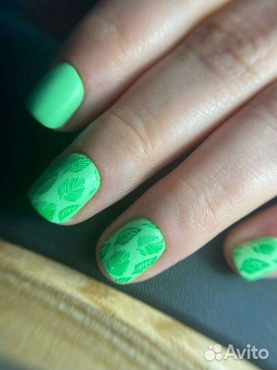 Аппаратный маникюр