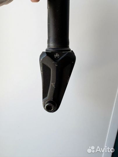 Вилка Addict Switchblade 30мм