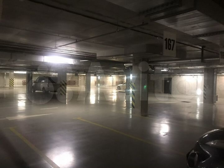 Машиноместо, 16 м²