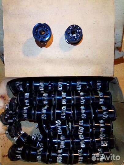 Головки для магнитофонов и запчасти для приемников