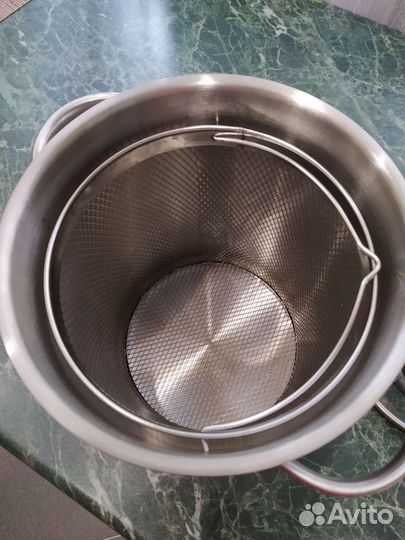 Кастрюля из нержавейки