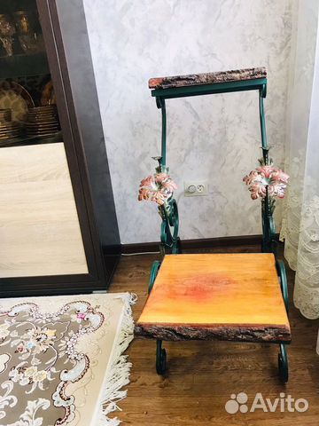 Кованная подставка для цветов