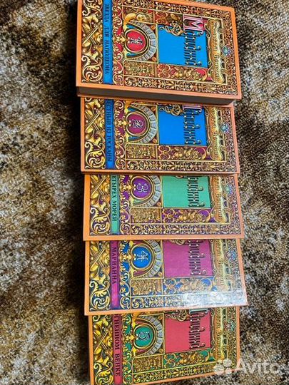 Книги художественные и исторические