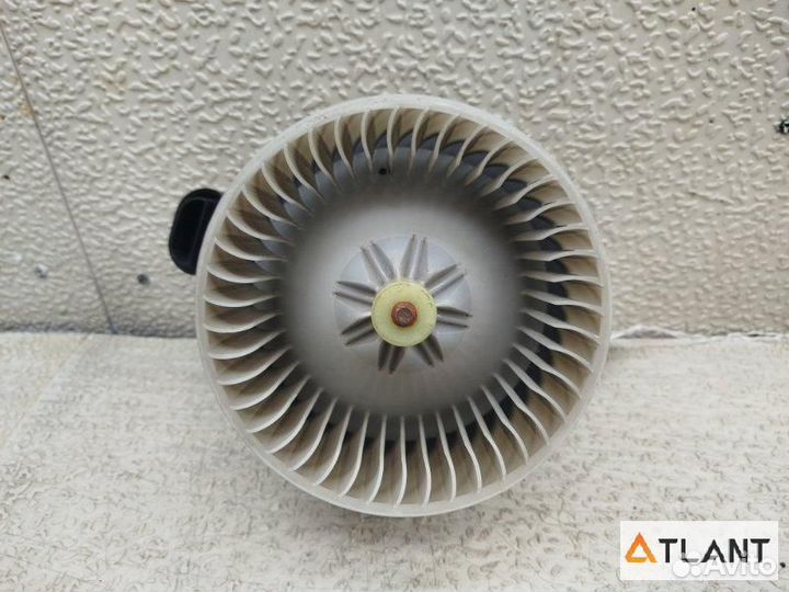 Мотор печки toyota ractis