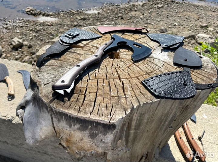 Топор цельнометаллический