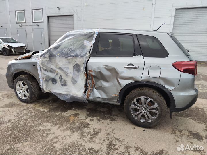 Suzuki Vitara 1.6 AT, 2019, битый, 34 118 км