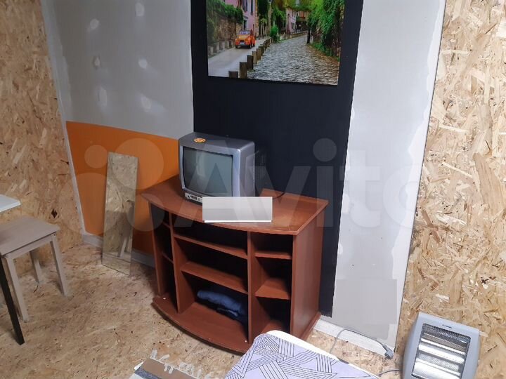 Комната 16 м² в 5-к., 1/5 эт.