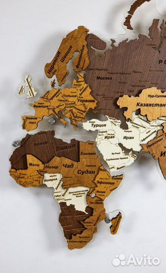 Деревянные карты мира