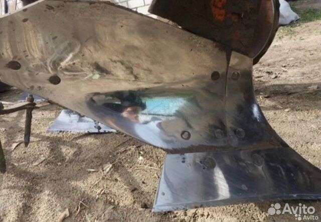 Плуг ЛесАгроМаш ПЛН-3-35, 1993