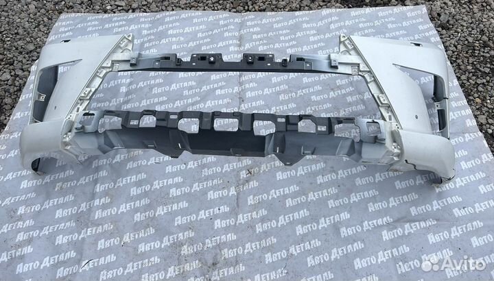 Бампер передний Lexus LX 570 5211960G80