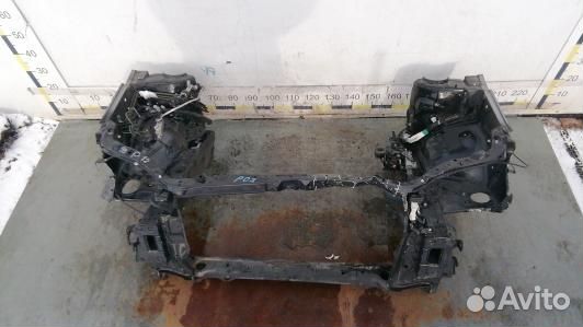 Передняя панель крепления облицовки (телевизор) to