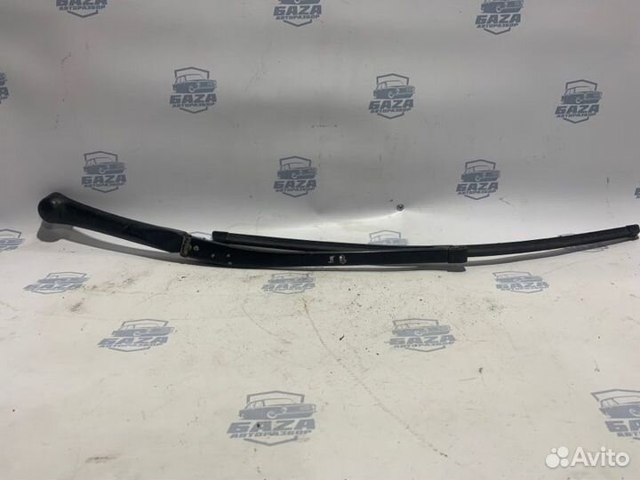 Дворник лобового стекла передний левый Bmw
