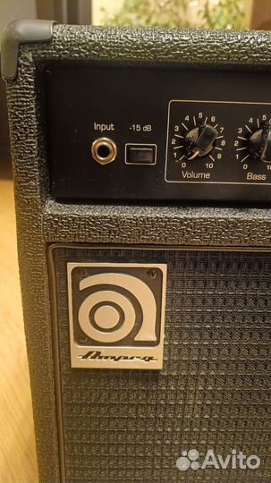 Басовый комбик ampeg ba108 v2