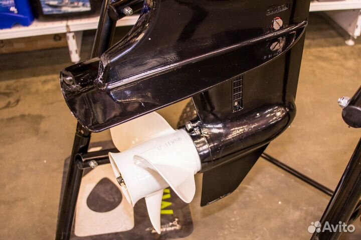 Мотор Gladiator 9.9