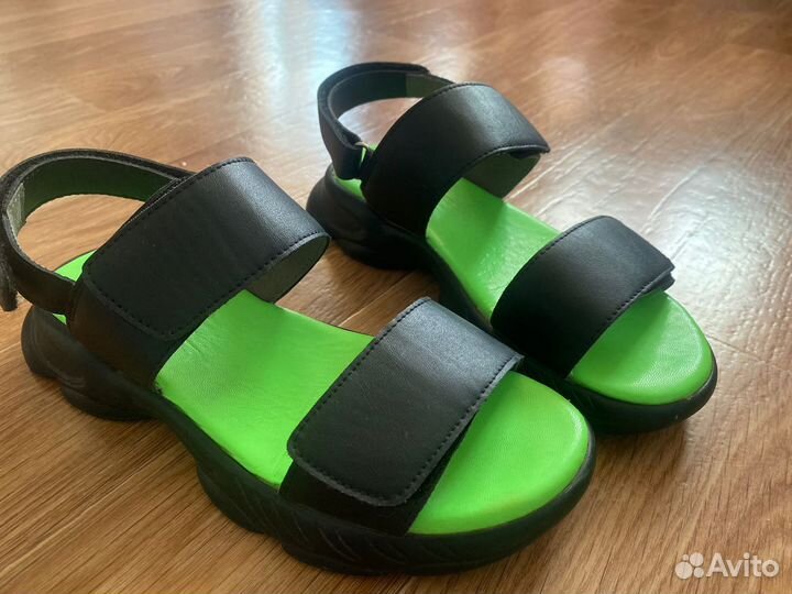 Босоножки 35 размер