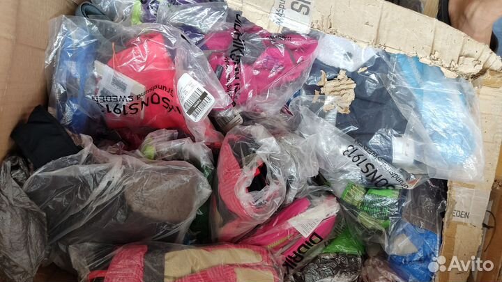 Шапки, варежки, бафки didriksons