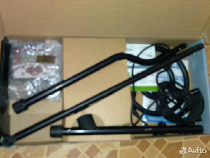 Металлоискатель Minelab X-Terra 305