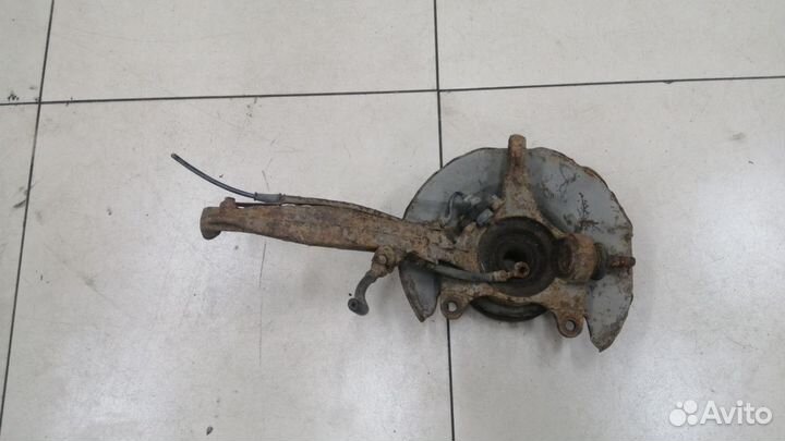 Кулак поворотный правый Honda CR-V