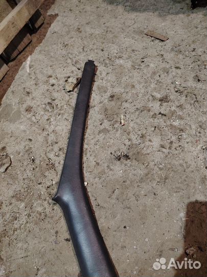 Накладка стойки лобового стекла subaru Outback BG9