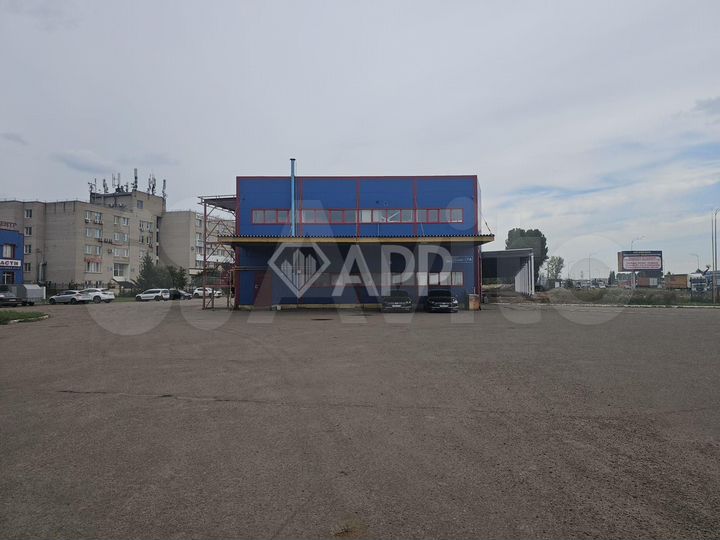 Продаётся нежилое здание 250 м2 с земельным участком