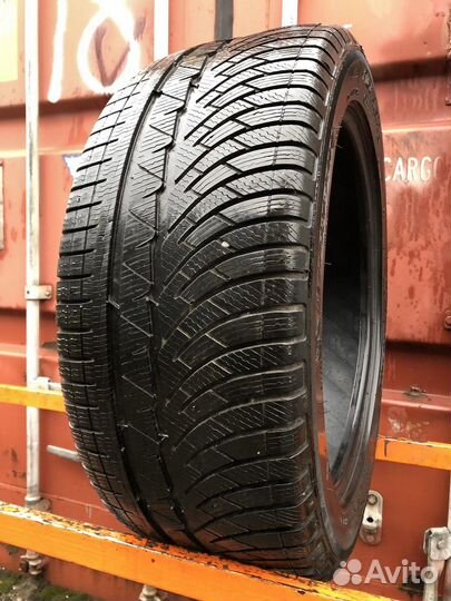 Michelin Pilot Alpin PA4 255/45 R18