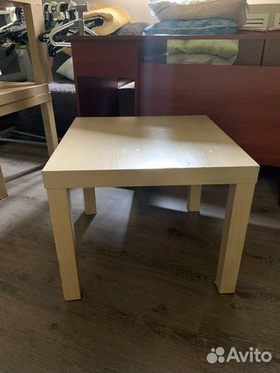 Журнальный столик