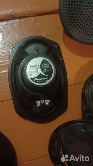 CD автомагнитола JVC
