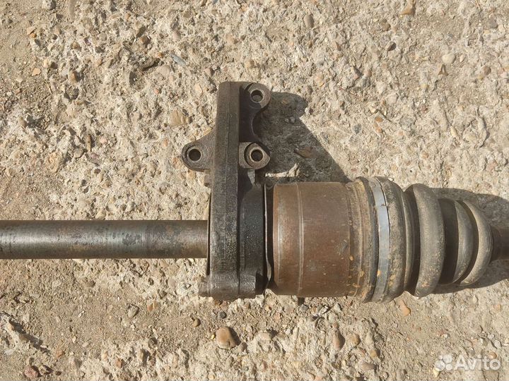 Привод правый Nissan Maxima A32 3.0