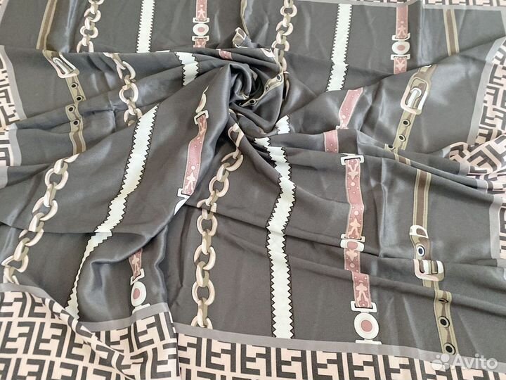Платок из шелка Fendi
