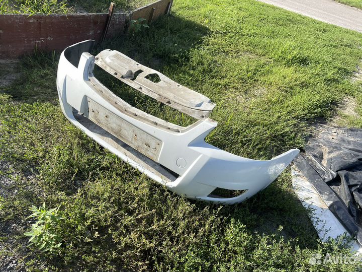 Продам бампер на приору в хорошем состоянии