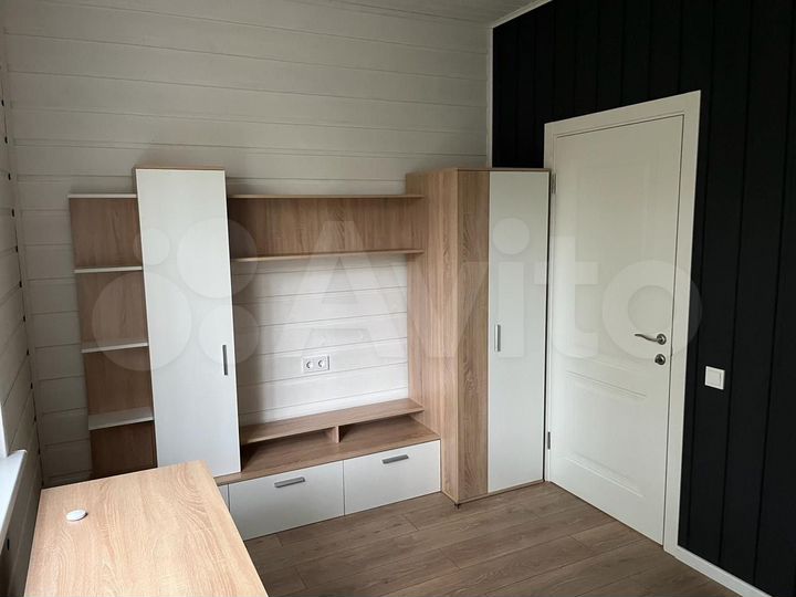 Коттедж 112,8 м² на участке 8,6 сот.