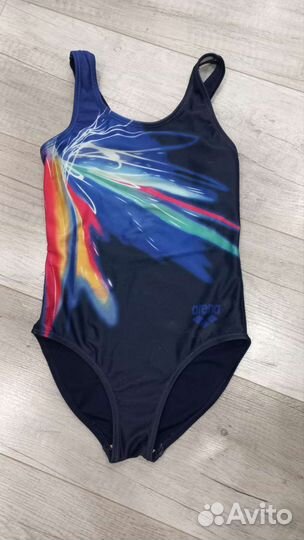 Купальник слитный на девочку 134