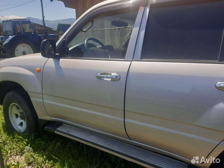 Toyota Land Cruiser, 2004