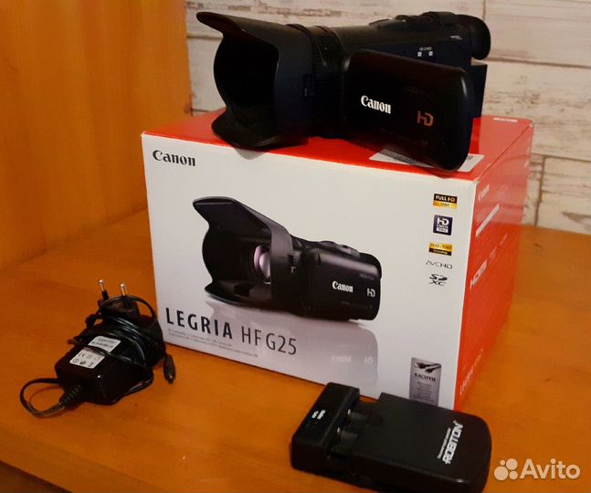 Видеокамера Canon legria HF G25