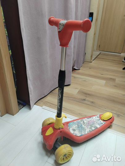 Самокат детский трехколесный складной