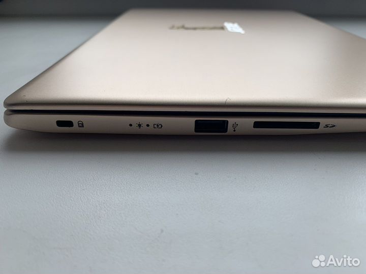 Ультрабук Acer Swift 1