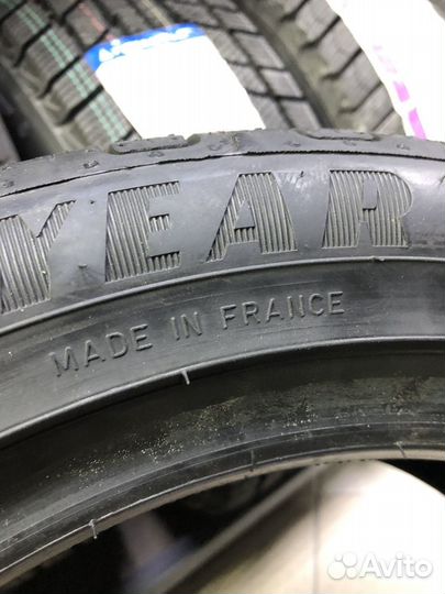 Goodyear EfficientGrip Performance 195/50 R15 82H