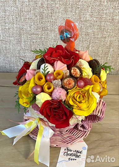 Букет из сухофруктов и конфет