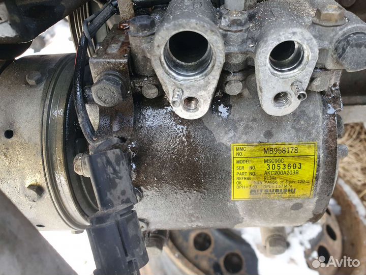 Компрессор кондиционера Mitsubishi carisma lancer