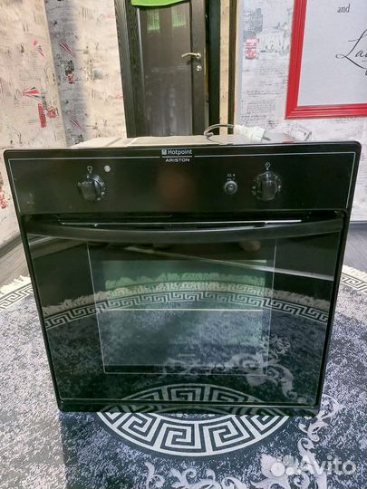 Духовой шкаф