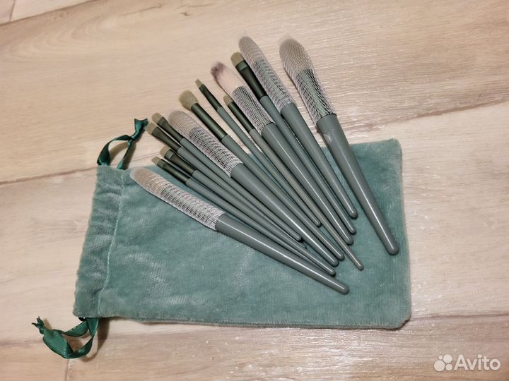 Набор кистей для макияжа 13 шт