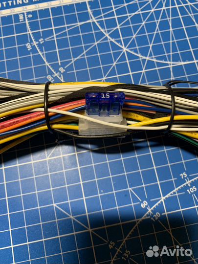 ISO кабель Focal с регулятором