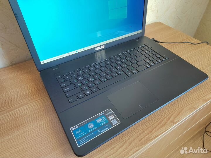 Ноутбук Asus R752M 17.3