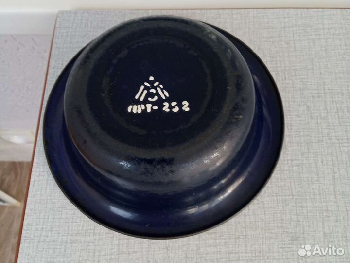 Продаются блюдечки-эмаль60х