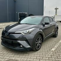 Toyota C-HR 1.8 AT, 2019, 69 352 км, с пробегом, цена 2 860 000 руб.