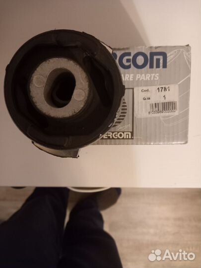 Сайлентблок рычага независимой подвески колеса Ren