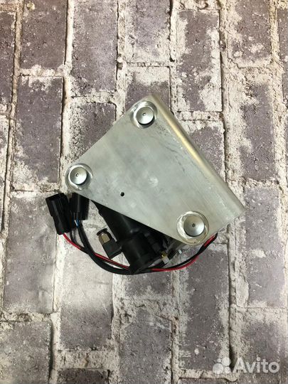 Компрессор Ровер Спорт Л320 AMK LR038115