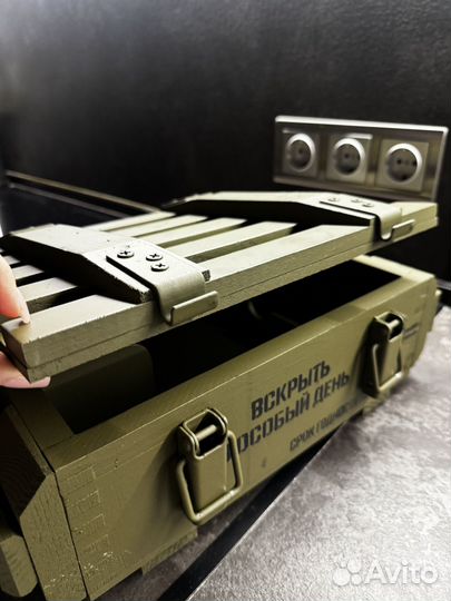 Коробка подарочная деревянная