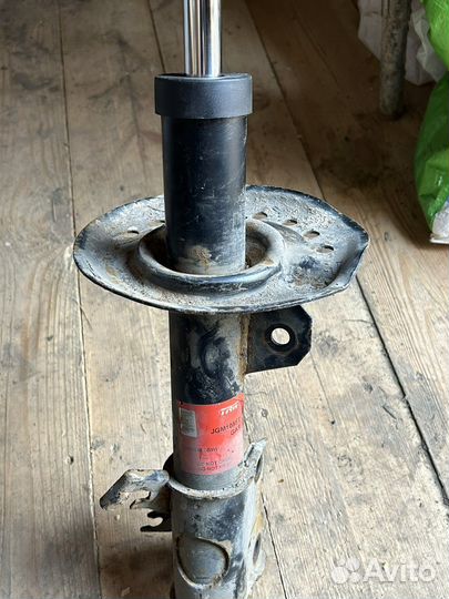 Амортизаторы передние